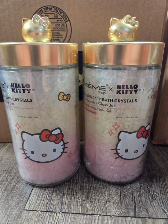 Hello Kitty Other - THE CREME SHOP x Hello Kitty Aromatherapy Bath Crystals Glass Jars Lot of 2